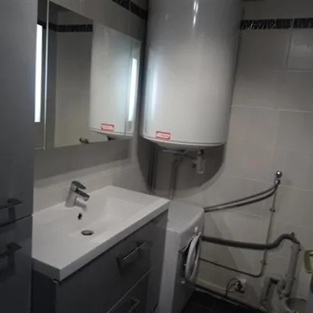 Studio Saint-gilles-croix-de-vie, 1 Piece, 4 Personnes - Fr-1-324-546 * 圣吉尔-克鲁瓦德维