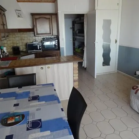 公寓 Studio Saint-gilles-croix-de-vie, 1 Piece, 4 Personnes - Fr-1-324-546 *